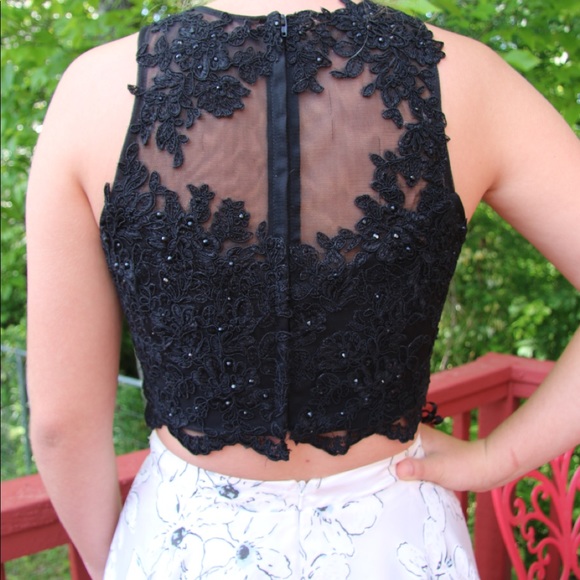 Prom Dress- JVN Size 4 - Picture 4 of 8